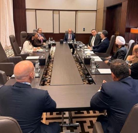 وزير الاستثمار يبحث مع 3 مجموعات إماراتية خططها الاستثمارية في مصر