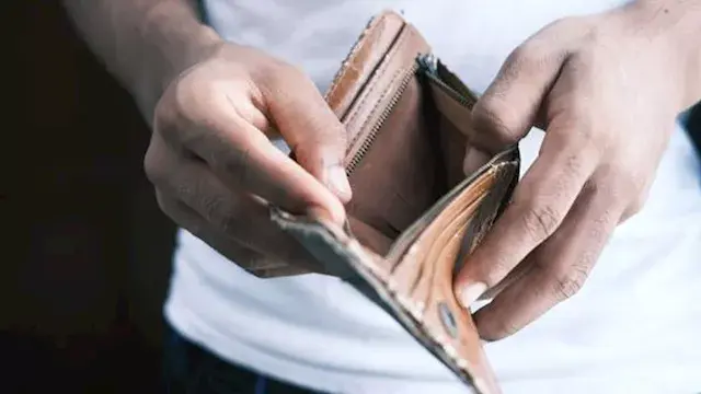التقشف يكلف 7000 جنيه.. كم يحت...