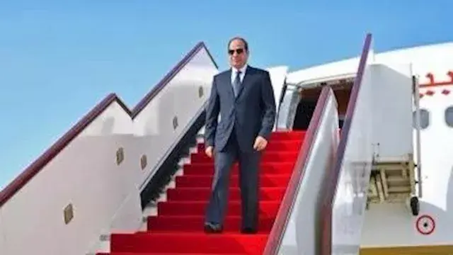 الرئيس السيسي يعود للقاهرة بعد مشاركته في قمة "إفريقيا فرنسا"
