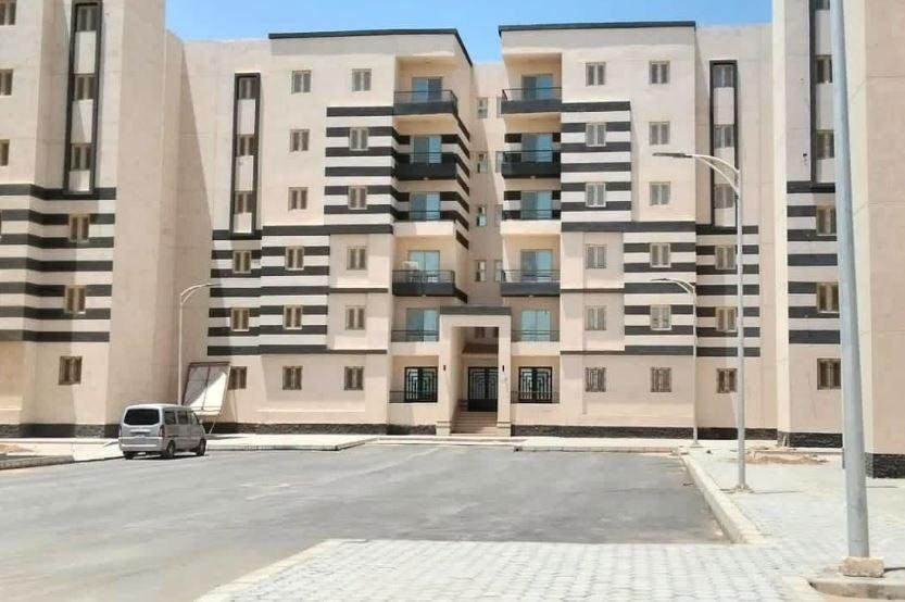 وزيرة الإسكان تتابع موقف تنفيذ...