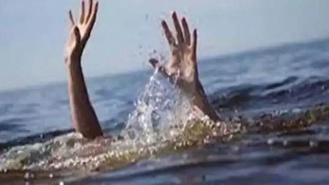 انتشال جثة غريق من مياه نهر النيل بمنطقة قصر النيل