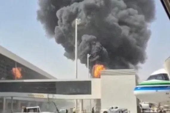 السعودية: استشهاد 3 مواطنين في اعتداءين استهدفا مرافق مطار الملك خالد وطائرة للخطوط السعودية