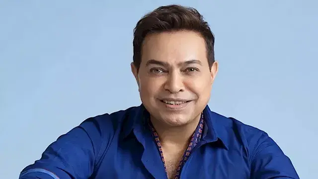 حكيم يحتفل بذكرى ثورة 23 يوليو...
