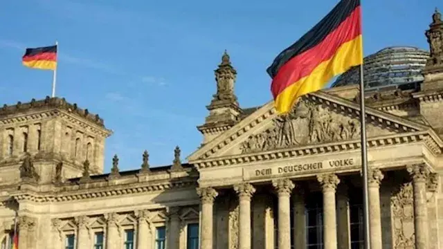 ألمانيا تستدعي السفير الروسي ا...