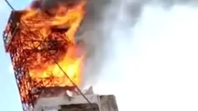حريق هائل يلتهم أبراج حمام أعلى 5 منازل في المنصورة