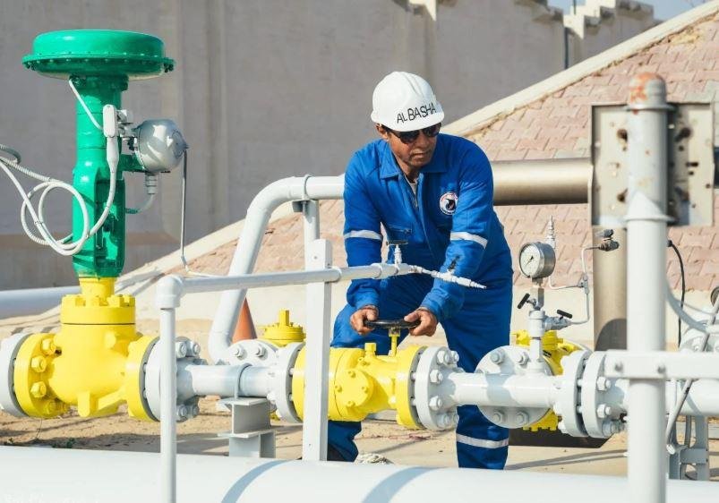 دانة غاز تضيف 12 مليار قدم مكع...