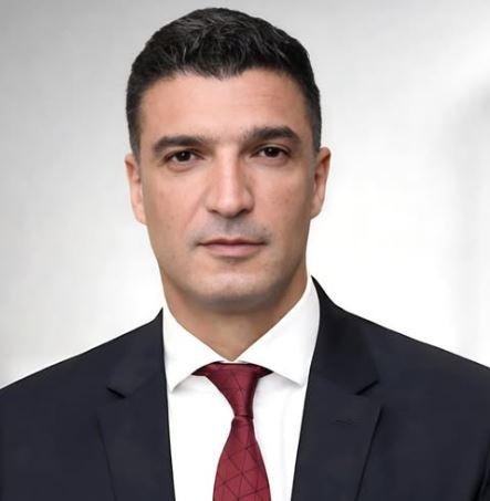 الصناعة: اعتماد اشتراطات تراخيص مصانع مستحضرات التجميل المعدلة وفقا لمرجعية المواصفة الدولية (ISO 22716)