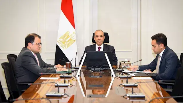 خلال لقائه عبد العاطي.. وزير خ...