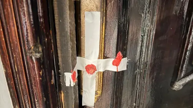 الصحة تغلق مركزين طبيين غير مر...