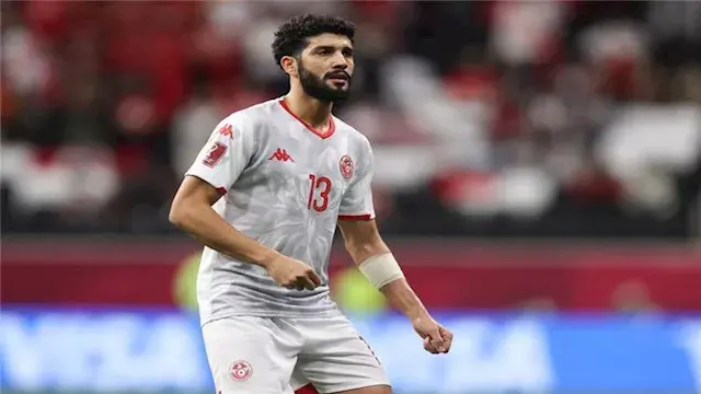 فرجاني ساسي يحتفل بتأهل الزمال...