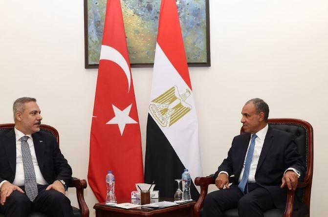 وزير الخارجية عن اتفاقية مكة ا...