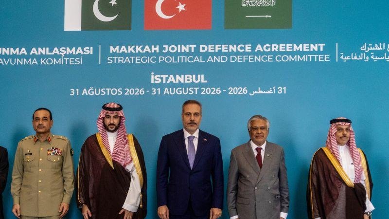 "حلف مكة": بدء التنفيذ العملي لالتزامات الدفاع المشترك واتخاذ إجراءات لنشر قوات عسكرية في السعودية بسرعة