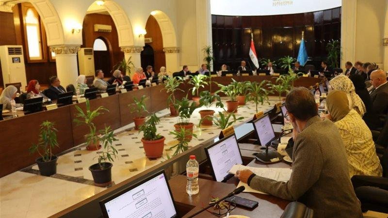شئون التعليم والطلاب بجامعة الإسكندرية تبحث استعدادات العام الدراسي الجديد وتعزيز الخدمات الرقمية