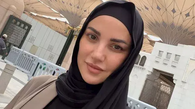 ماء زمزم والسبحة.. درة تنشر 15...