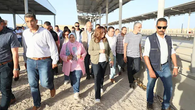 وزيرة التنمية ومحافظ البحر الأ...