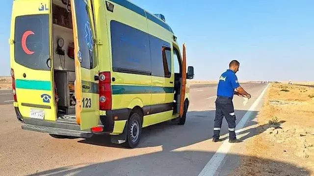 حادث أليم في أسوان.. مصرع طفل وإصابة آخر دهسًا على الطريق الصحراوي