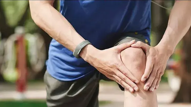 قبل تناول مكملات الكالسيوم وفيتامين د.. دراسة تكشف تأثيرها على العظام
