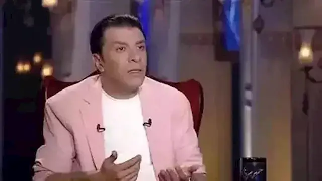 مصطفى كامل: "حضور عزاء هاني شاكر متاح بدون QR Code "