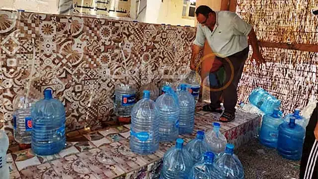 طوابير على صنابير الآبار الجوف...