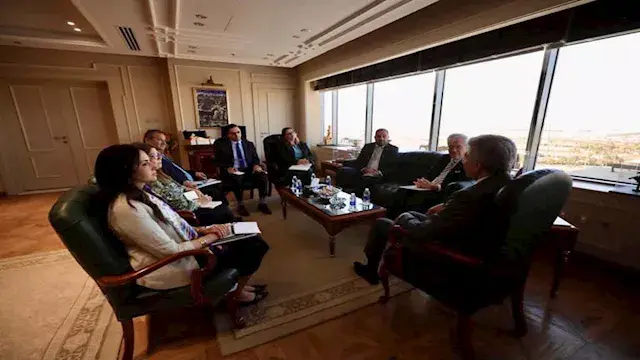 مصر تبحث مشروعات ترميم جديدة ف...