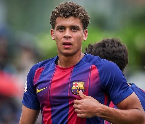 برشلونة يدعم حمزة عبد الكريم قبل مواجهة مصر وبلجيكا في كأس العالم