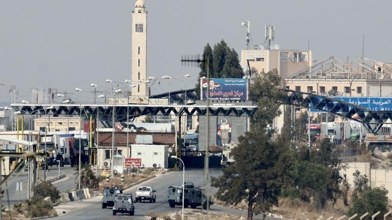 بعد ضربات في الجنوب.. سوريا تعلن إغلاق المعبر الحدودي مع الأردن