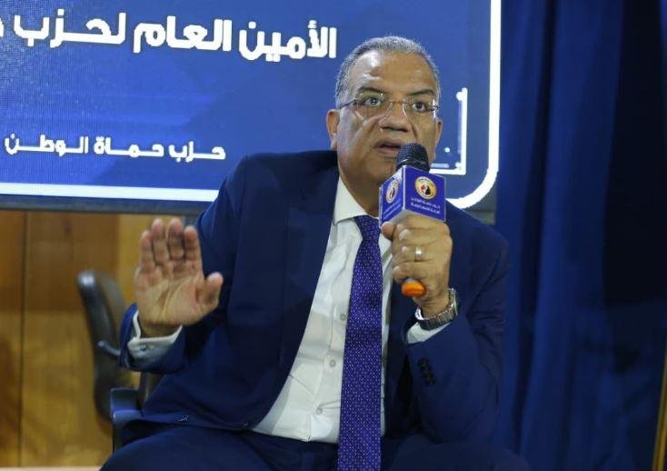 محمود مسلم: غياب المجالس المحلية جعل «السوشيال ميديا» بديلًا للرقابة الشعبية