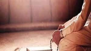 الصلاة على النبي أم الاستغفار؟ مجدي عاشور يكشف أفضل الأعمال في ليلة الجمعة