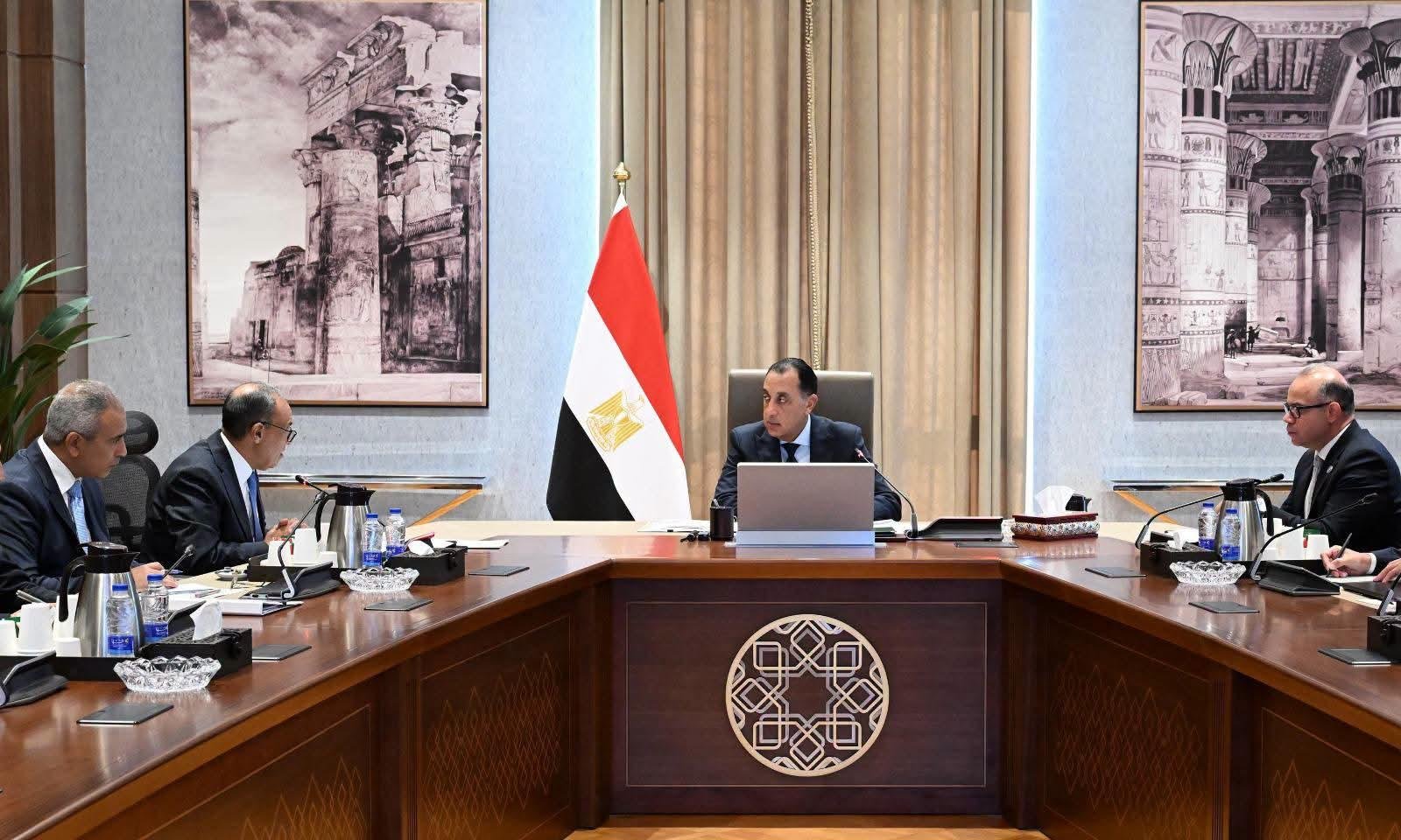 رئيس الوزراء يتابع الاستعدادات...