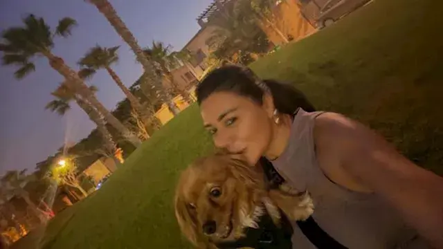 رانيا يوسف تنشر صورًا مع كلبها...
