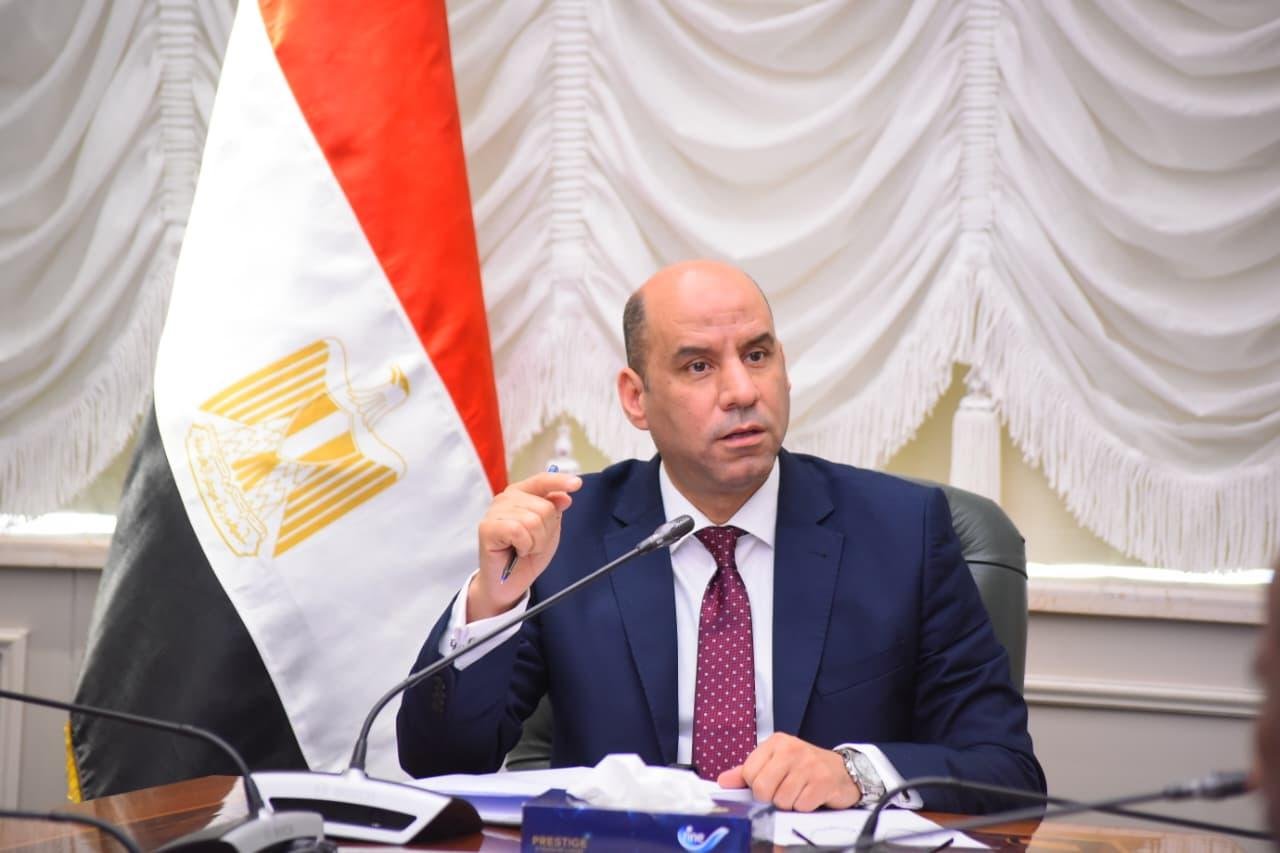 وزير العمل: الخميس المقبل إجاز...