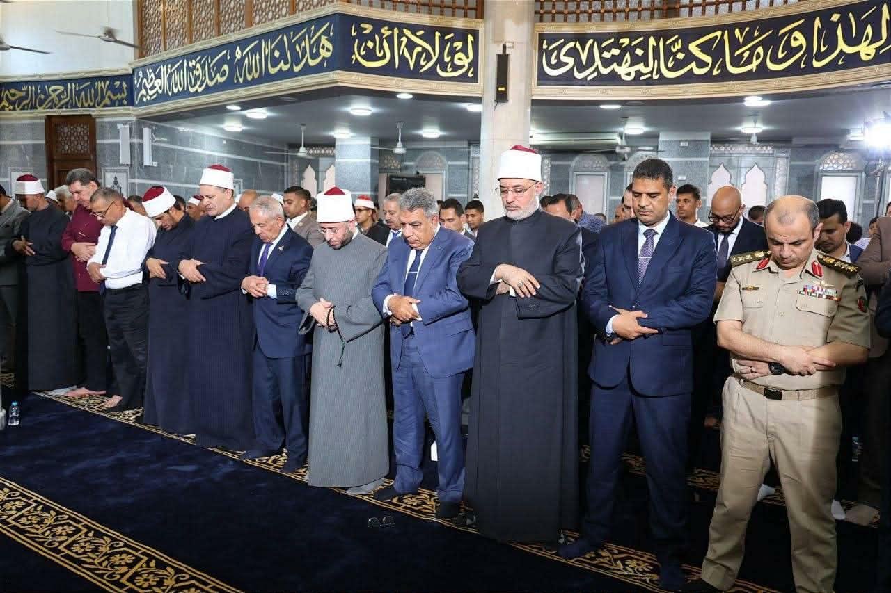 وزير الأوقاف ومفتي الجمهورية ي...