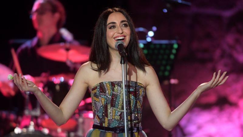 شامة مريبة تكشف إصابة المغنية السورية فايا يونان بسرطان الجلد.. كيف تحمي نفسك؟