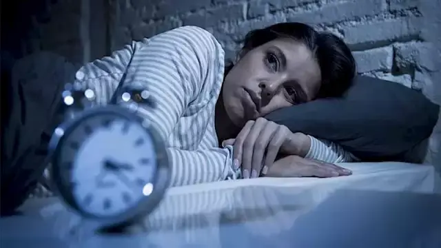 "مش بتلحق تنام؟".. هذه الطريقة...