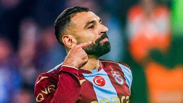 مُستشهدًا بأرقامه.. إبراهيم فايق يتساءل عن معايير الكرة الذهبية بعد تجاهل موسم محمد صلاح الاستثنائي