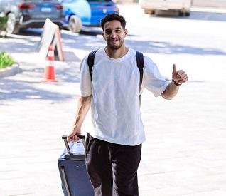بالصور.. وصول اللاعبين إلى معس...