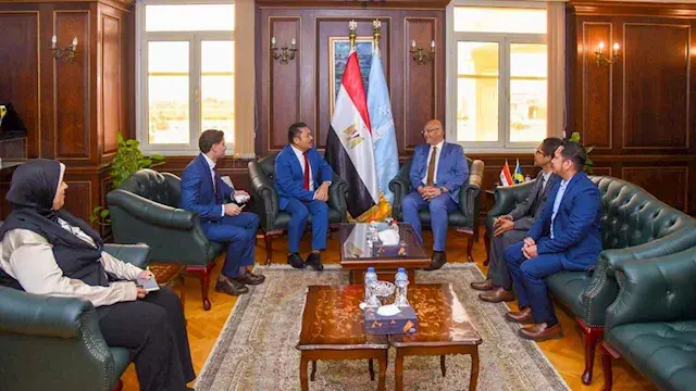 محافظ الإسكندرية يبحث مع سفير...
