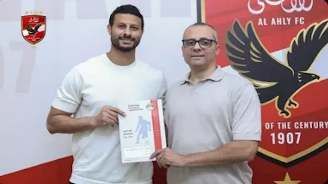 رسميا.. الشناوي يمدد تعاقده مع...