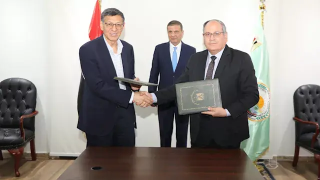 وزير الزراعة يشهد توقيع بروتوك...