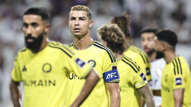 ماذا فعل رونالدو بعد تعرض النصر لخسارة "ثقيلة" أمام العين؟