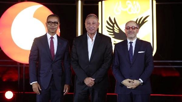 الأهلي يوقع أكبر عقد رعاية واستثمار في تاريخه لمدة 4 سنوات