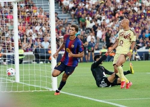 برشلونة يبدأ مفاوضات لتعديل عق...