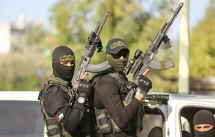 سرايا القدس تنعى 3 من عناصرها...