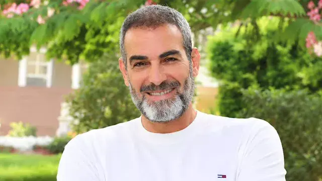 أحمد عبدالعزيز عن تكريمه من "ا...