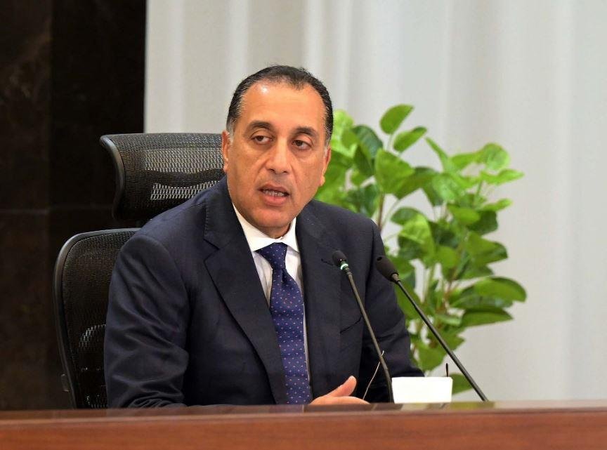 مجلس الوزراء ينفي مقايضة أصول الدولة بالمديونية ويؤكد: قناة السويس ليست محلًا للبيع أو الرهن