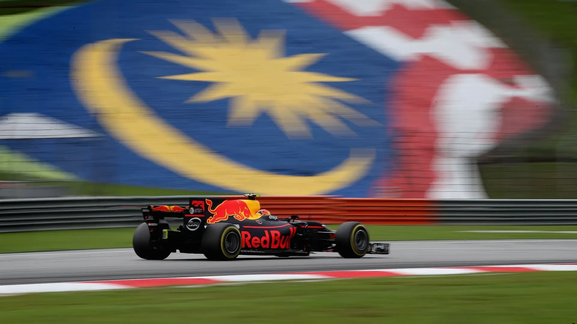10 quiz questions on F1 at the...