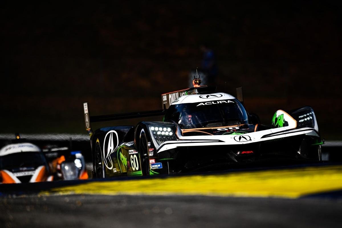 Tom Blomqvist takes Petit Le Mans pole as Jack Aitken nears IMSA GTP crown