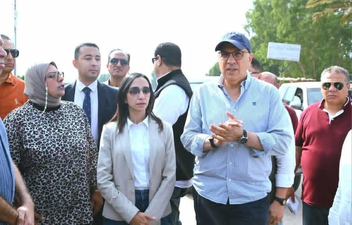 وزير الري يصل البحيرة لتفقد المشروعات المائية واستعدادات الموسم الصيفي