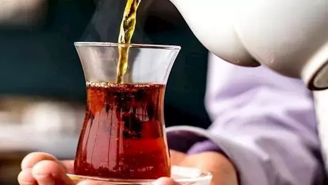 ماذا يفعل شرب الشاي بعد الأكل...