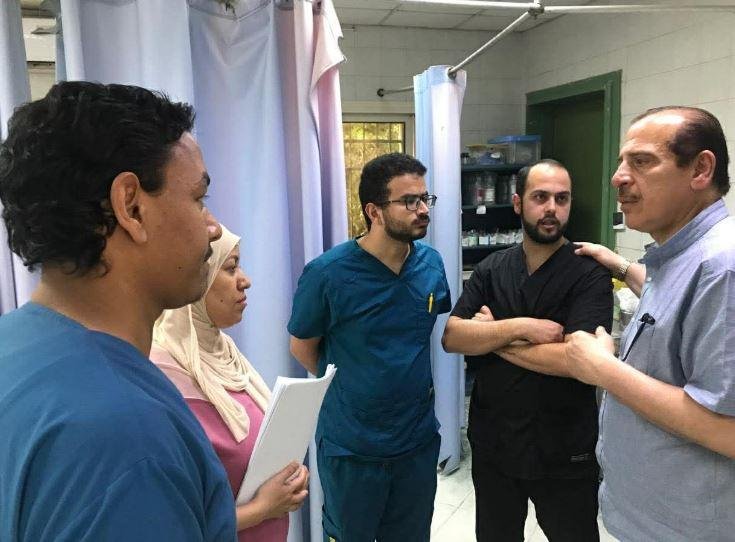 نائب وزير الصحة يتفقد منشآت طبية بالقاهرة ويوجه باتخاذ إجراءات فورية لتحسين الخدمات